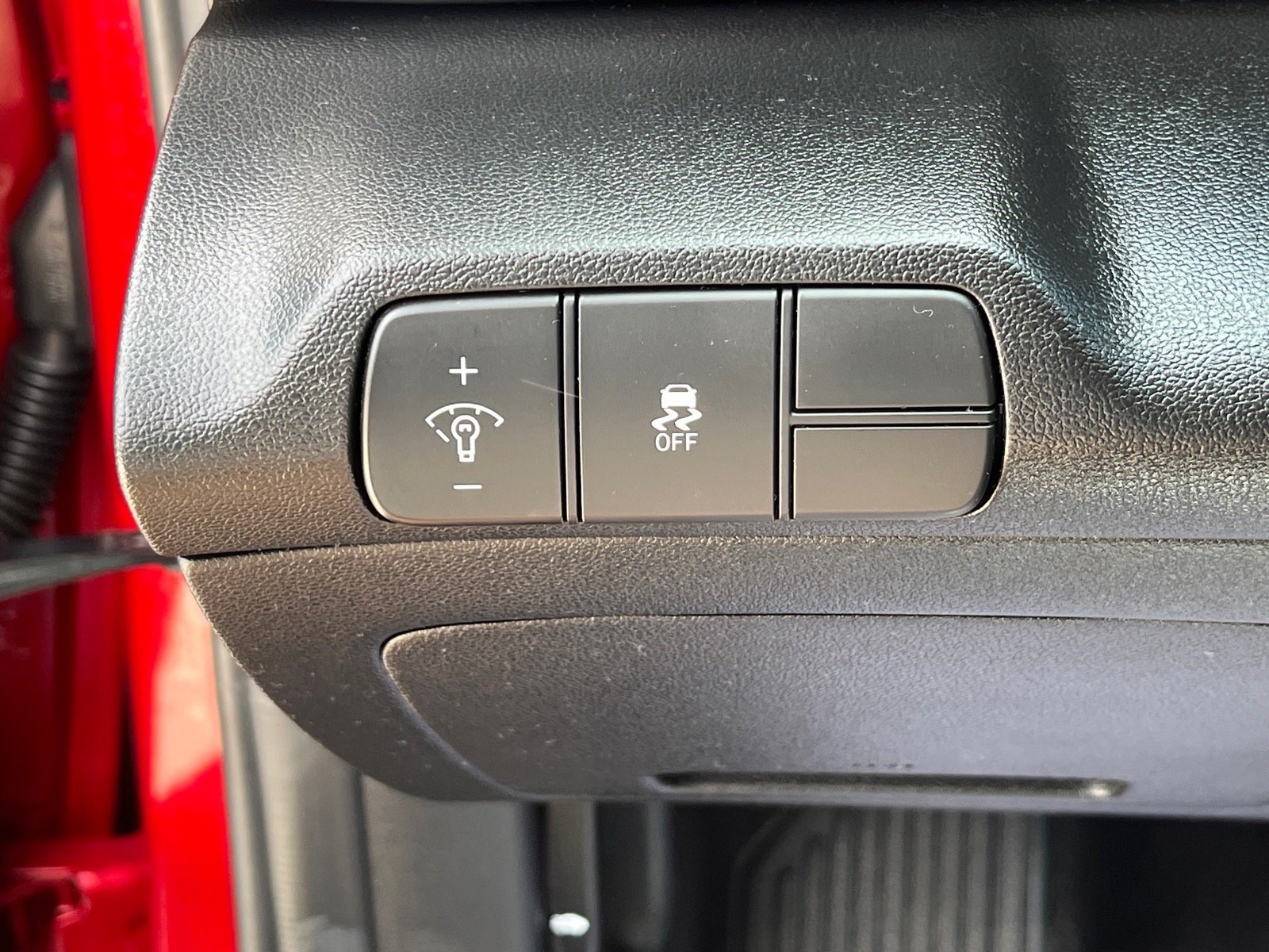 Used 2025 Hyundai Elantra SEL FWD image 17
