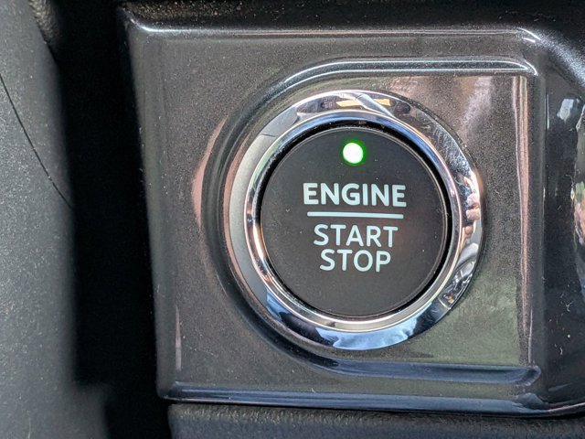 Certified 2022 Ford F150 XLT w/ Equipment Group 302A High image 28