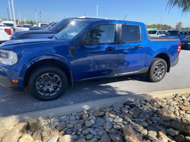 Certified 2023 Ford Maverick XLT FWD image 4