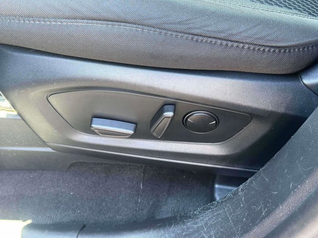 Certified 2022 Ford Explorer XLT w/ Class IV Trailer Tow Package image 21