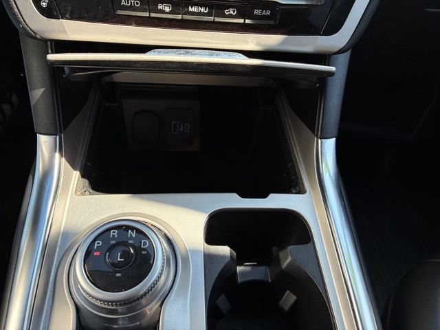 Certified 2023 Ford Explorer XLT w/ Equipment Group 202A AWD/4WD image 29