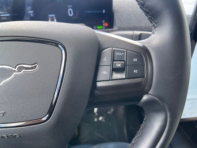 Certified 2025 Ford Mustang Mach-E Premium image 21