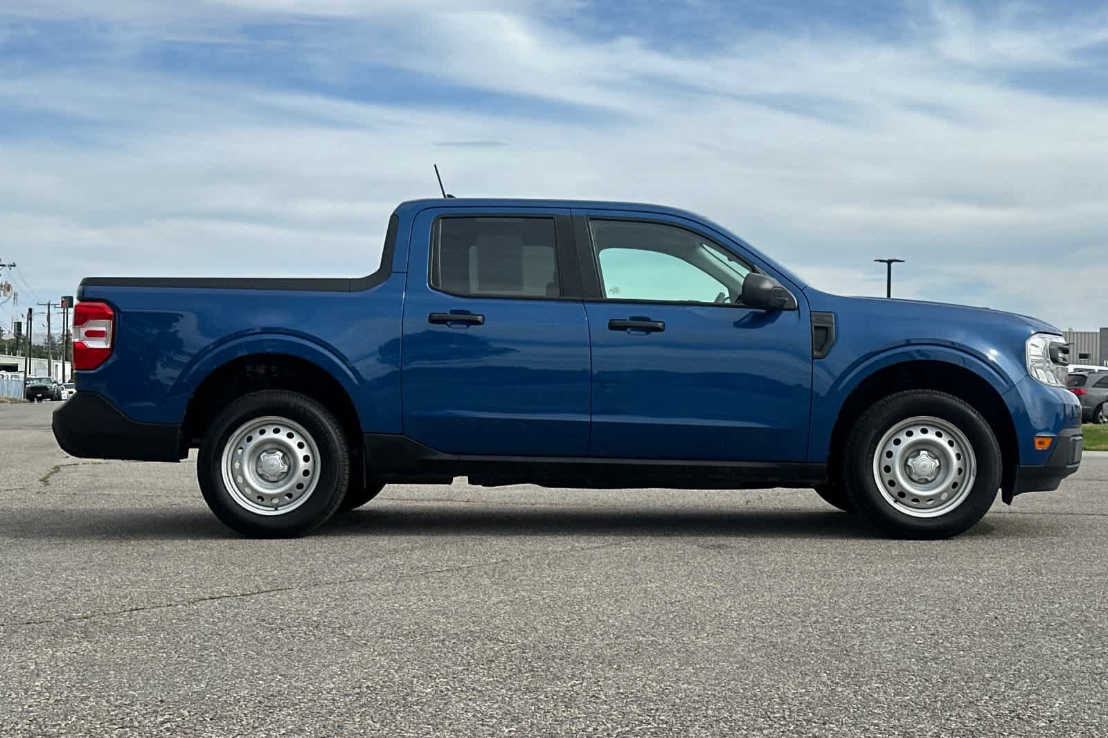 Certified 2023 Ford Maverick XL FWD image 8