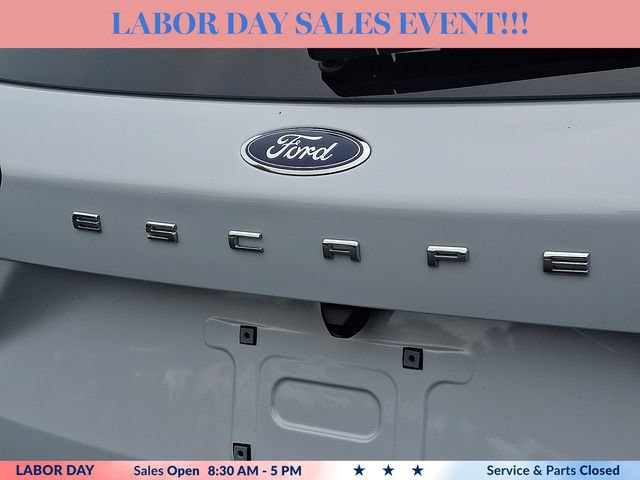 Certified 2025 Ford Escape ST-Line Select AWD/4WD image 30