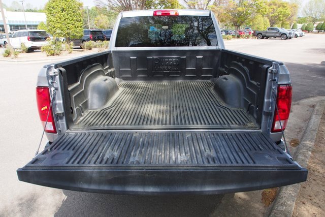 Used 2024 RAM 1500 Classic SLT AWD/4WD image 7