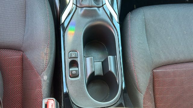 Used 2025 Toyota Corolla SE FWD image 22