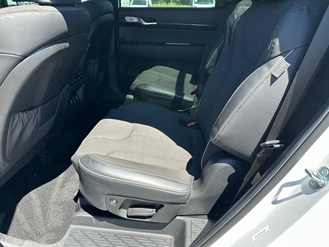 Used 2025 Hyundai Palisade Calligraphy AWD/4WD image 17