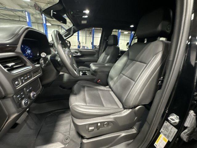 Used 2024 Chevrolet Tahoe LT AWD/4WD image 17