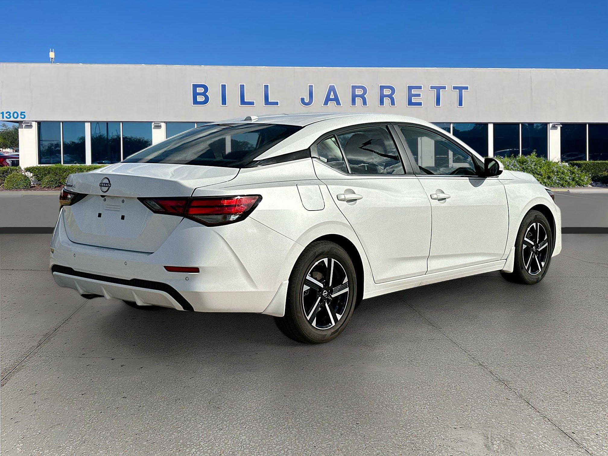 Used 2025 Nissan Sentra SV w/ Lighting Package image 5