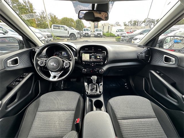 Used 2020 Kia Soul EX image 10