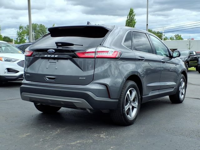 Certified 2024 Ford Edge SEL w/ Convenience Package AWD/4WD image 4