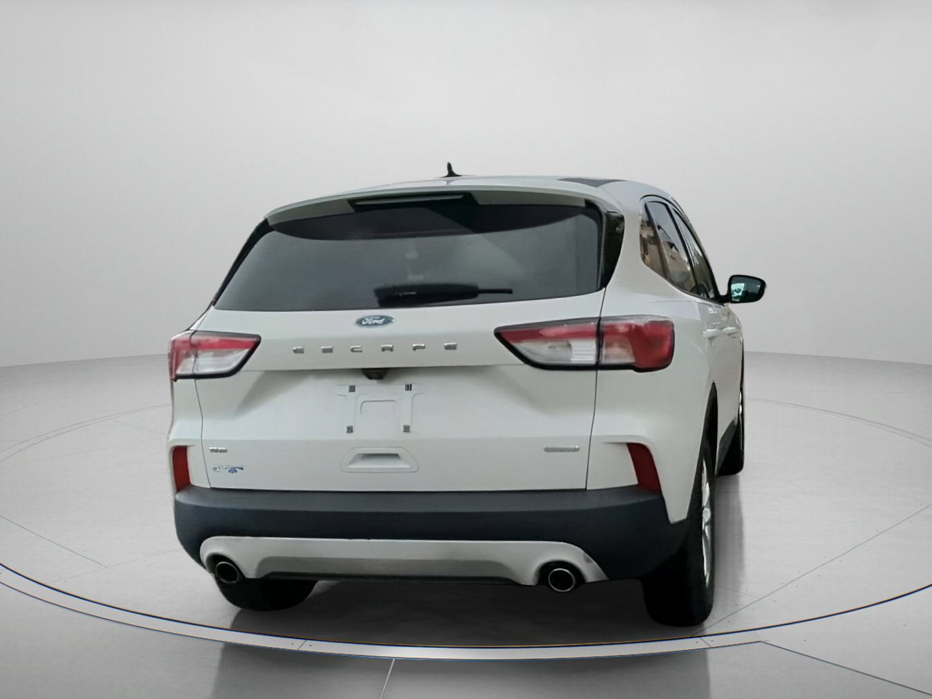 Certified 2020 Ford Escape SE image 17