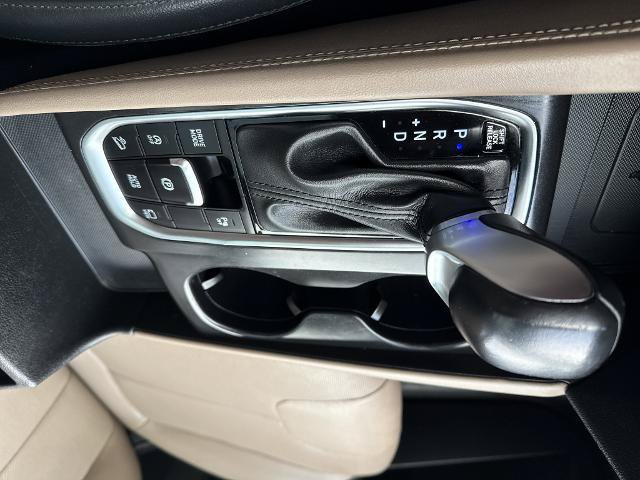 Used 2020 Hyundai Santa Fe Limited AWD/4WD image 27