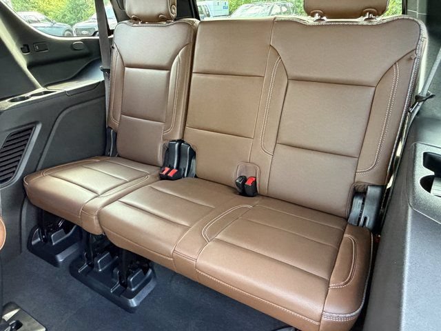 Used 2021 Chevrolet Tahoe High Country AWD/4WD image 7