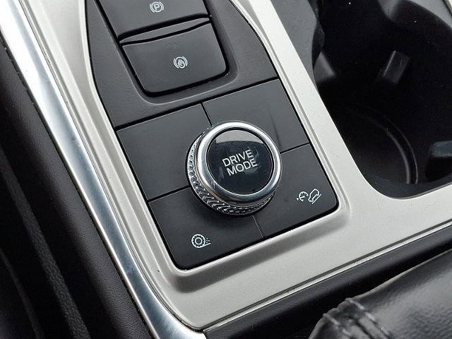 Certified 2023 Ford Explorer XLT w/ Equipment Group 202A AWD/4WD image 22