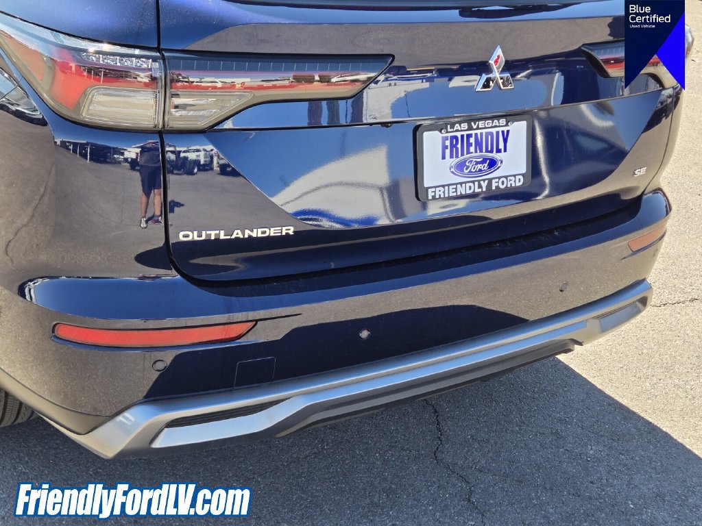 Used 2025 Mitsubishi Outlander SE FWD image 5