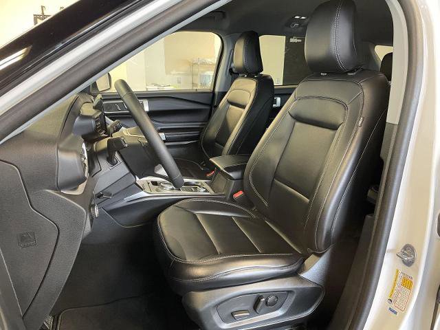 Certified 2024 Ford Explorer XLT w/ Equipment Group 202A image 16