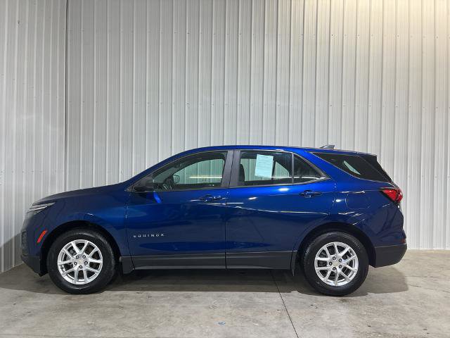 Used 2022 Chevrolet Equinox LS image 5