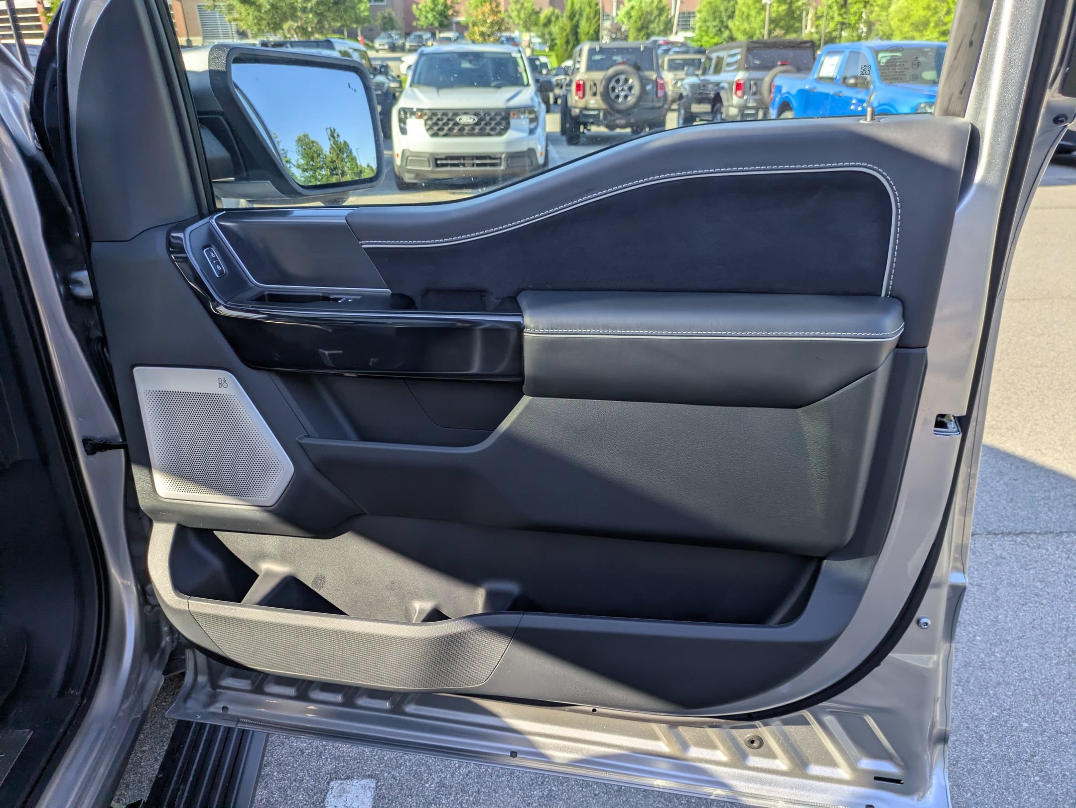 Certified 2025 Ford F150 Lightning Platinum AWD/4WD image 45