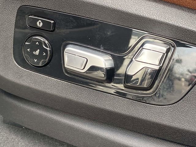 Used 2019 BMW X5 xDrive50i w/ M Sport Package AWD/4WD image 21