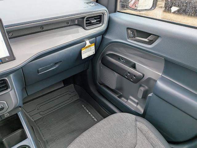 Certified 2025 Ford Maverick XLT w/ XLT Luxury Package AWD/4WD image 16