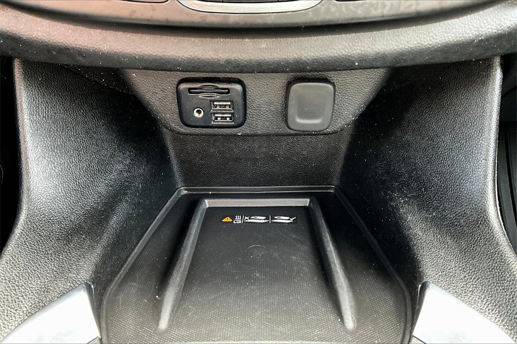 Used 2023 Chevrolet Traverse High Country image 33