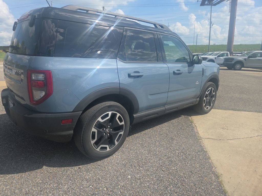 Certified 2024 Ford Bronco Sport Outer Banks w/ Tech Package image 6