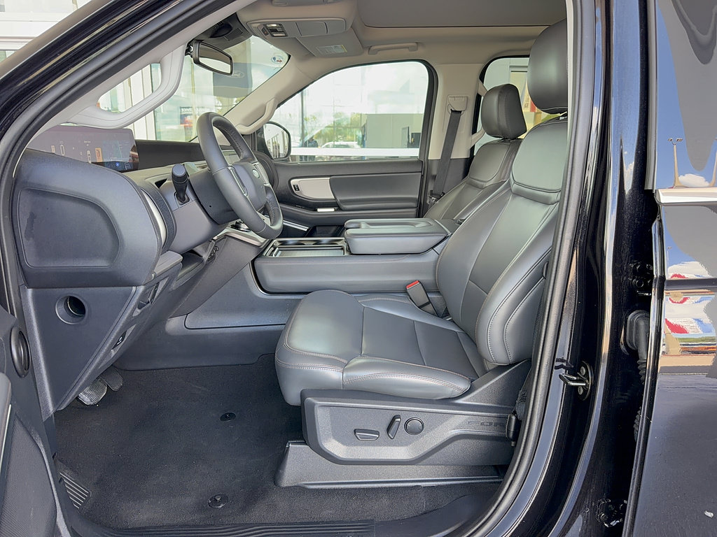 Certified 2025 Ford Expedition Active RWD image 11