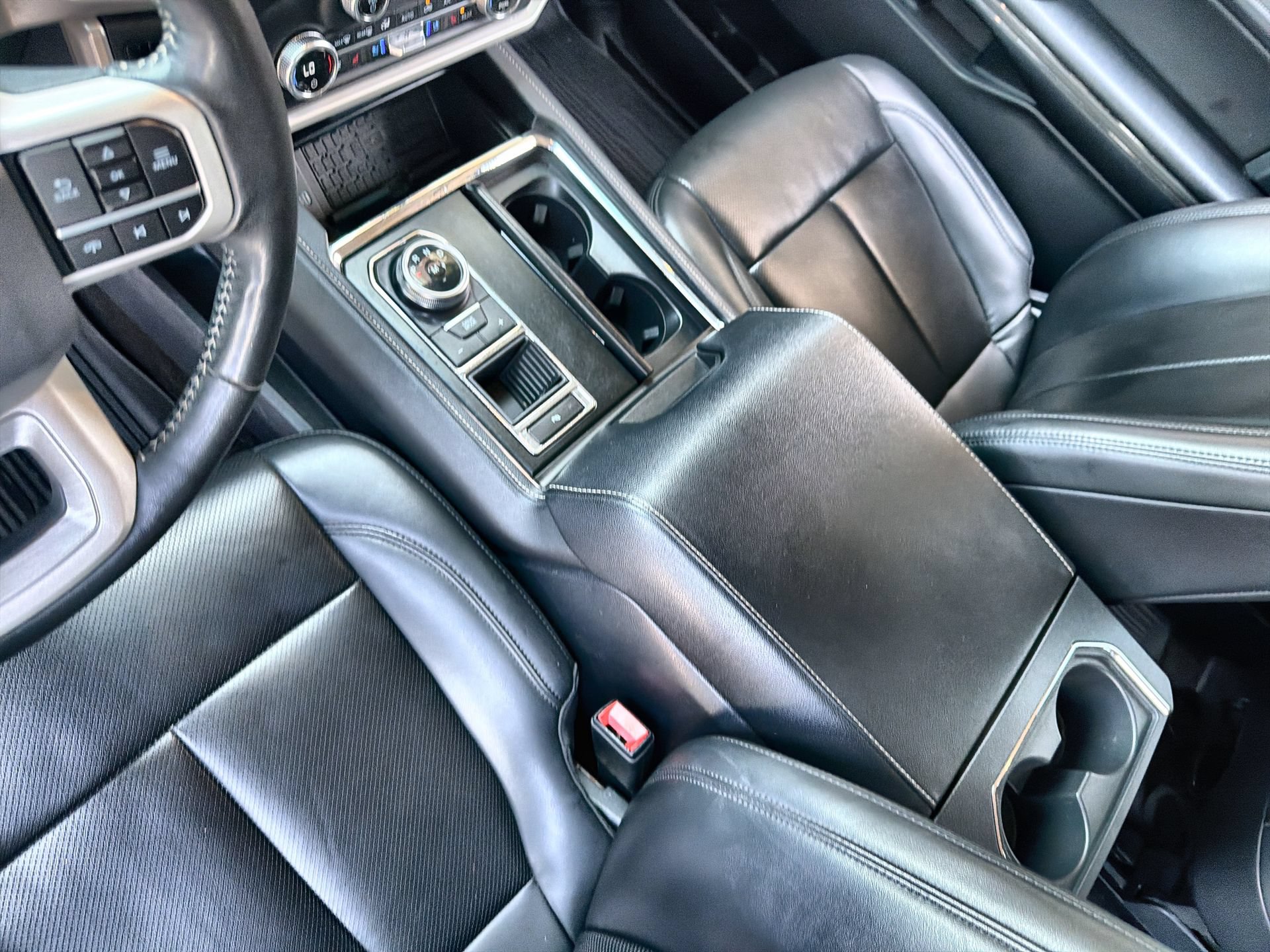 Certified 2022 Ford Expedition XLT RWD image 21