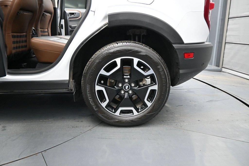 Certified 2023 Ford Bronco Sport Outer Banks w/ Tech Package AWD/4WD image 19