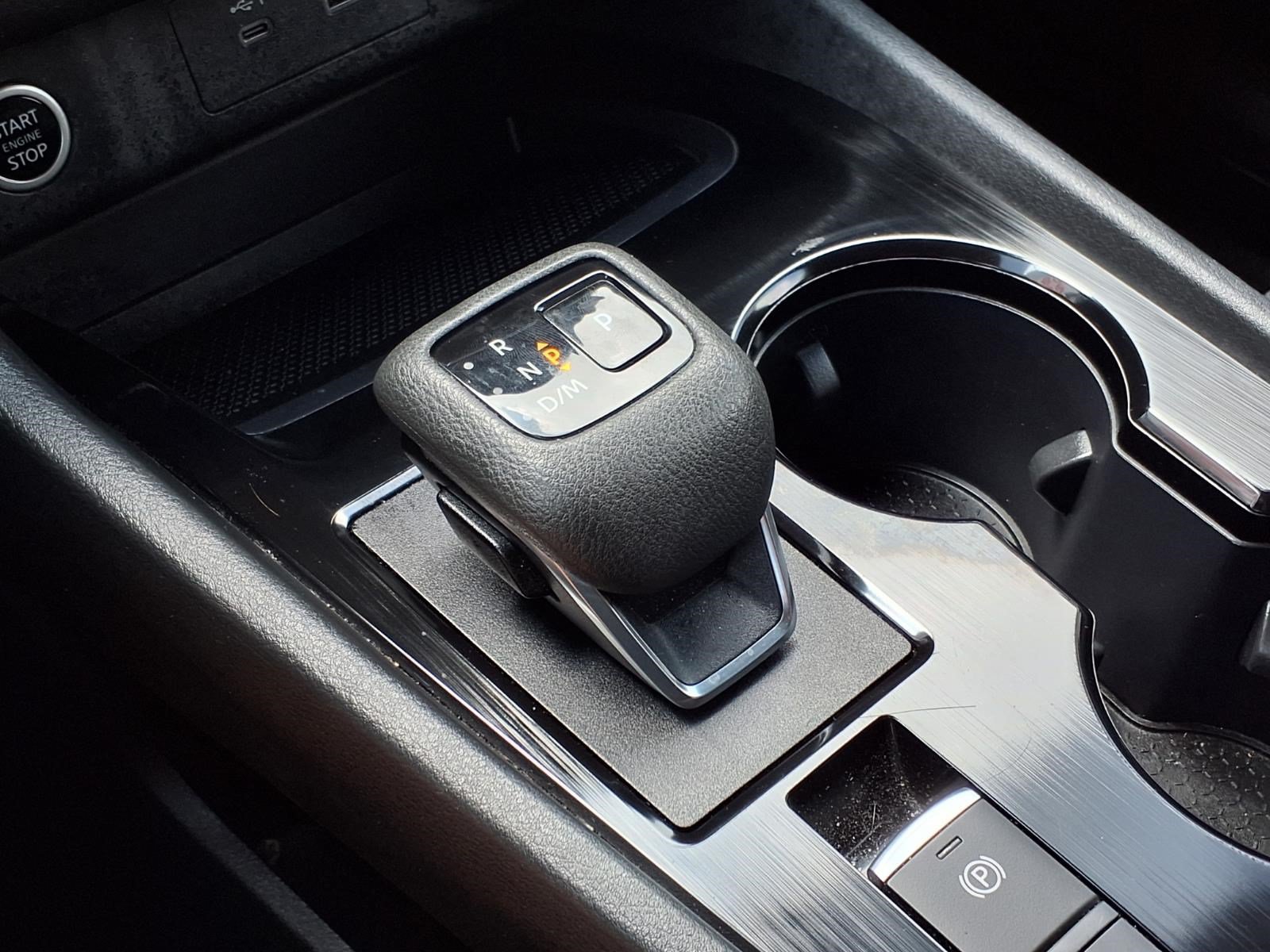 Used 2023 Nissan Rogue SV AWD/4WD image 19