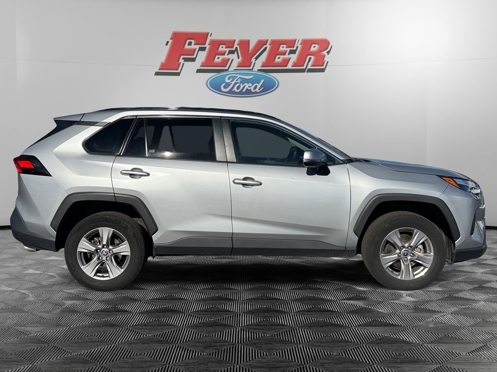 Used 2023 Toyota RAV4 XLE AWD/4WD image 6