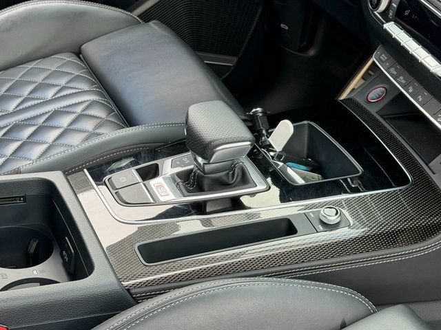 Used 2024 Audi SQ5 Prestige AWD/4WD image 32