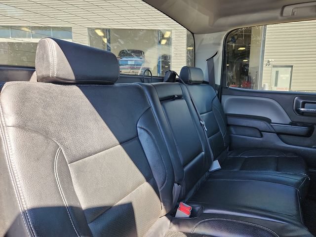 Used 2018 Chevrolet Silverado 1500 Custom w/ Custom Value Package AWD/4WD image 28