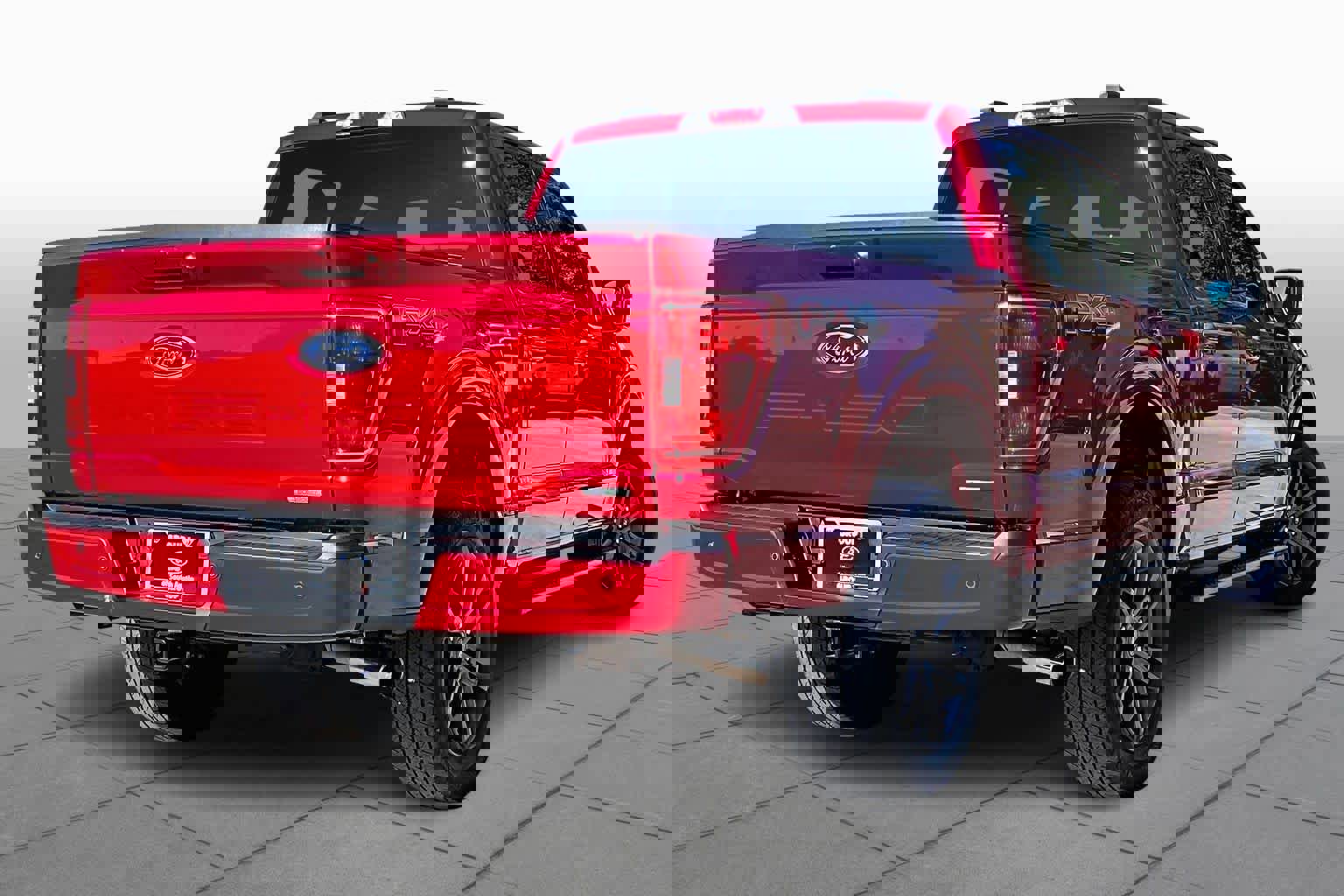 Certified 2022 Ford F150 XLT w/ Equipment Group 302A High image 3