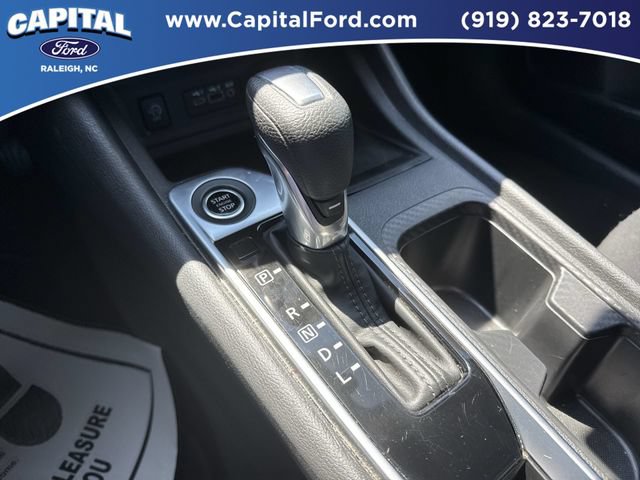 Used 2025 Nissan Sentra SV FWD image 30