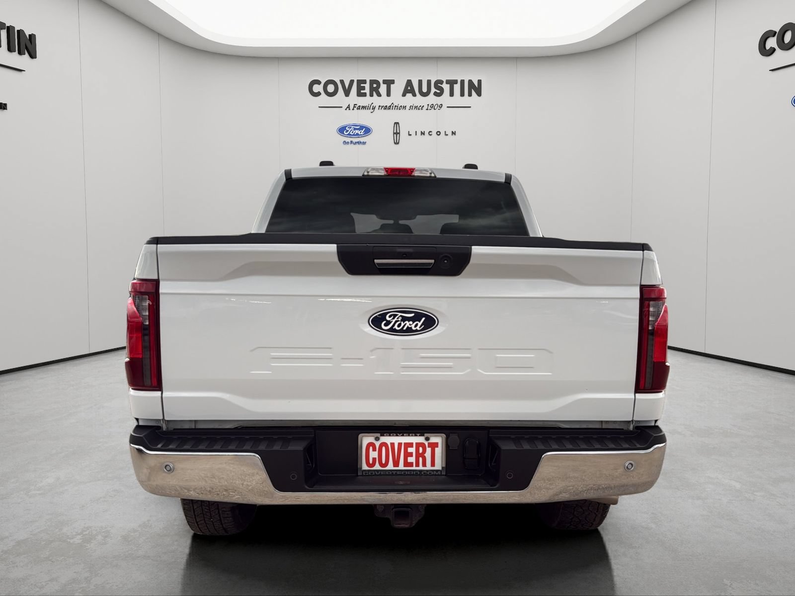 Certified 2024 Ford F150 XLT w/ Mobile Office Package AWD/4WD image 4