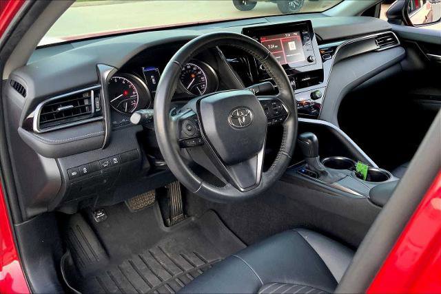 Used 2021 Toyota Camry SE w/ Convenience Package image 16