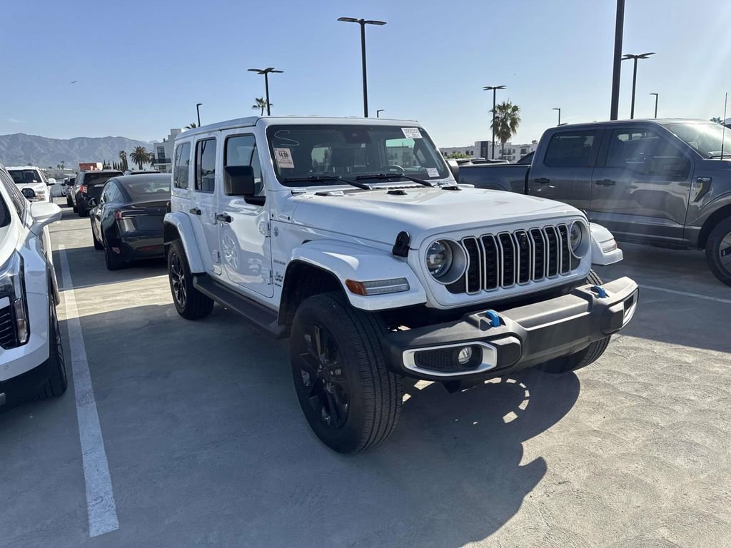 Used 2024 Jeep Wrangler Sahara 4xe w/ Technology Group image 8
