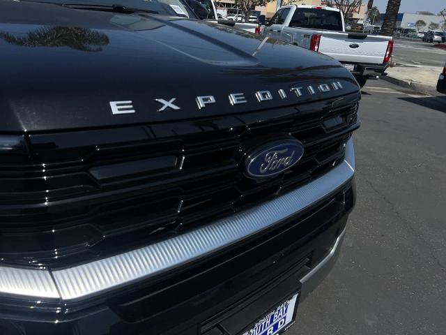 Certified 2025 Ford Expedition Max Platinum AWD/4WD image 22