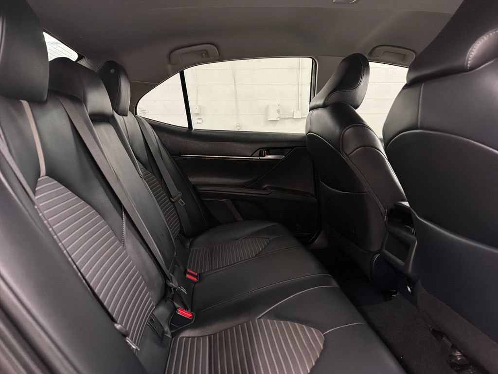 Used 2023 Toyota Camry SE w/ Convenience Package FWD image 29