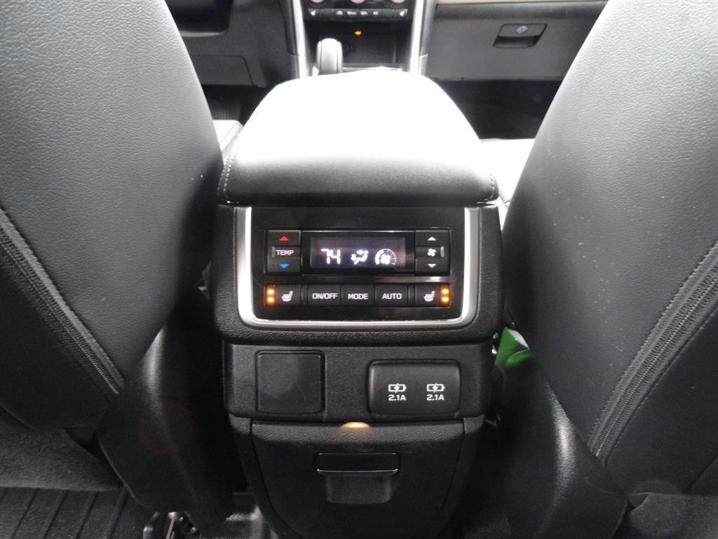 Used 2020 Subaru Ascent Limited w/ Technology Package image 24