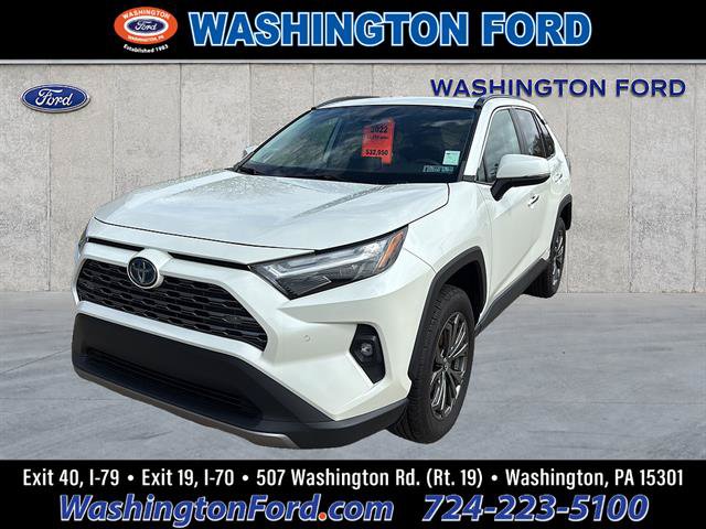 Used 2022 Toyota RAV4 Limited AWD/4WD image 8