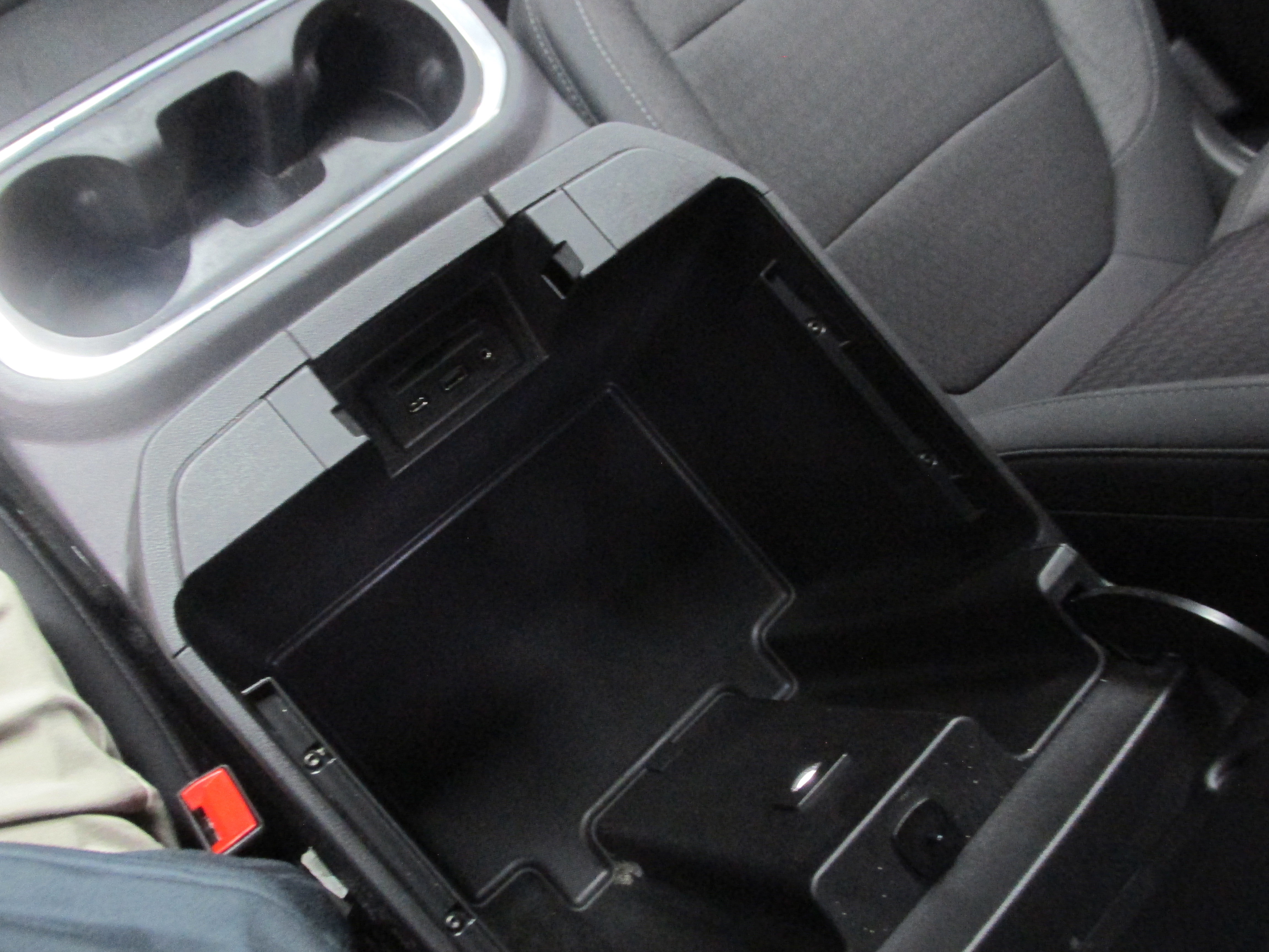 Used 2020 Chevrolet Silverado 1500 RST image 40