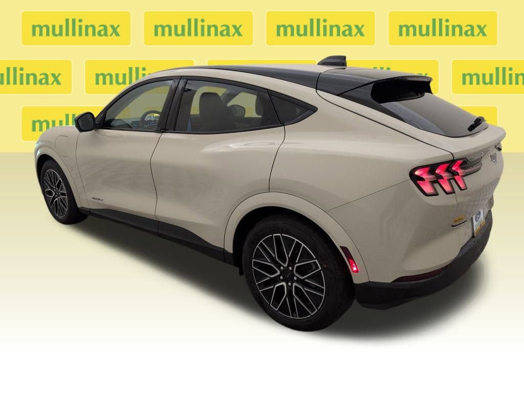 Certified 2025 Ford Mustang Mach-E Premium image 9