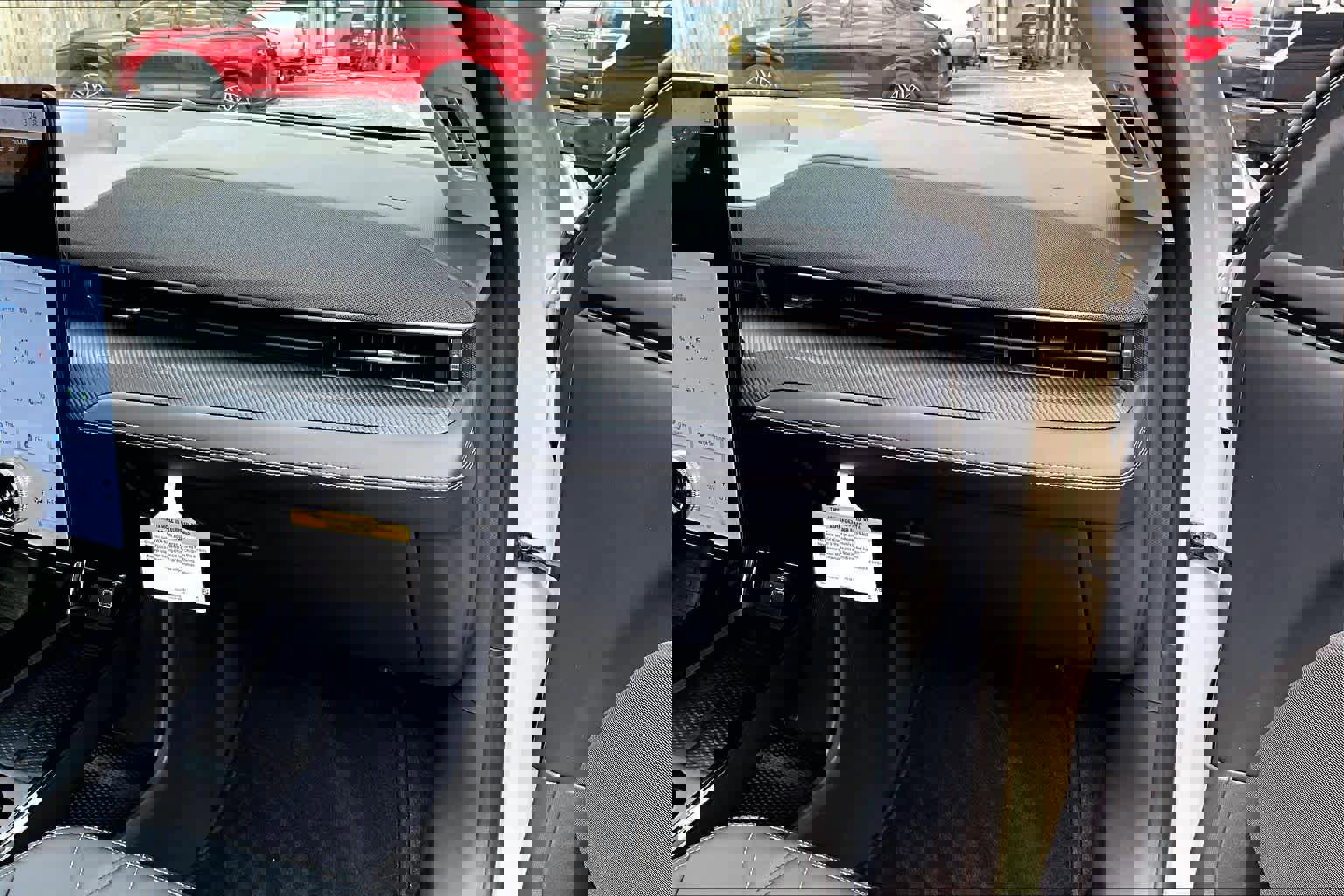 Certified 2025 Ford Mustang Mach-E Select w/ Comfort Package Lite RWD image 19