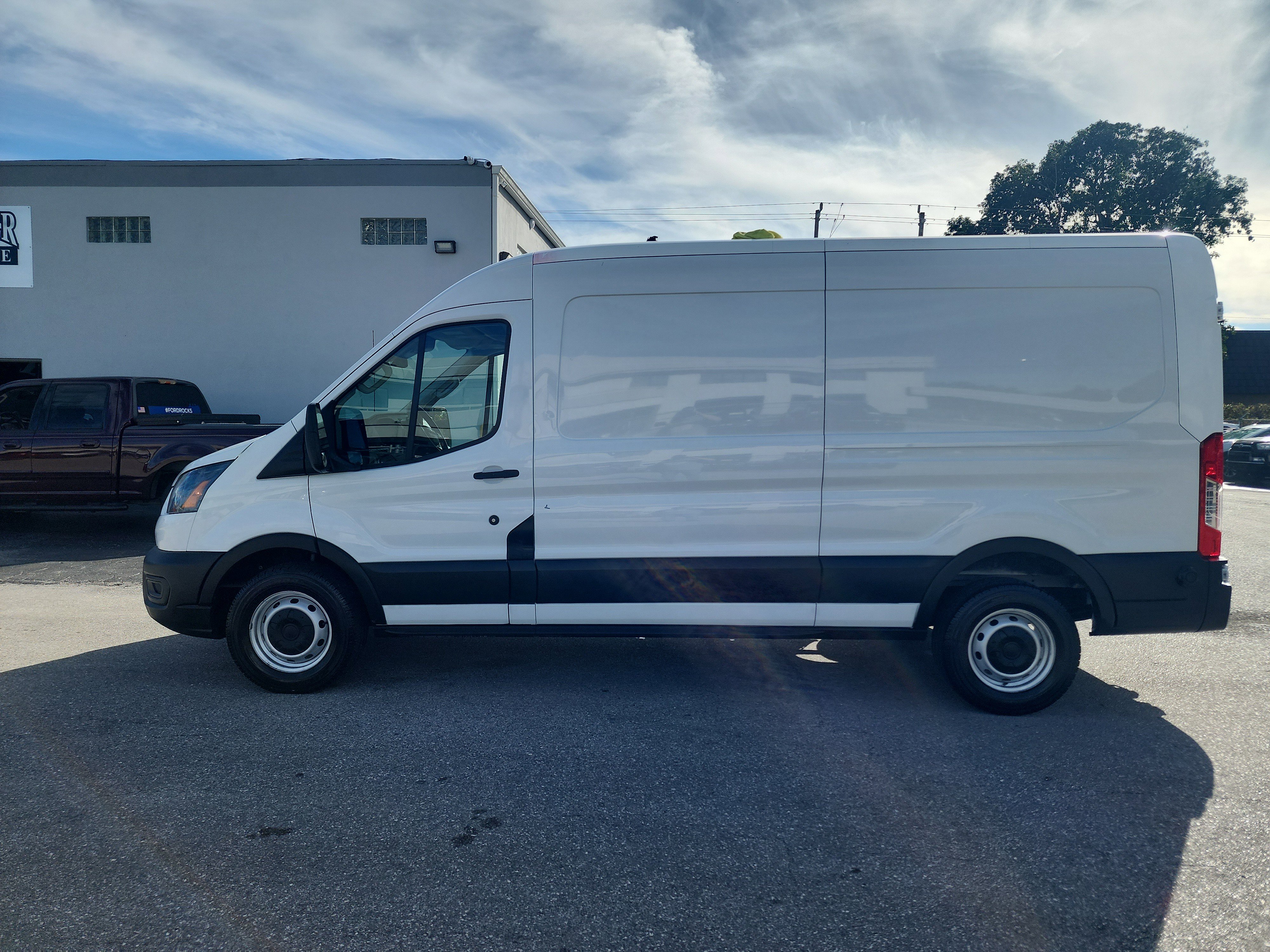 Certified 2020 Ford Transit 250 Medium Roof image 2