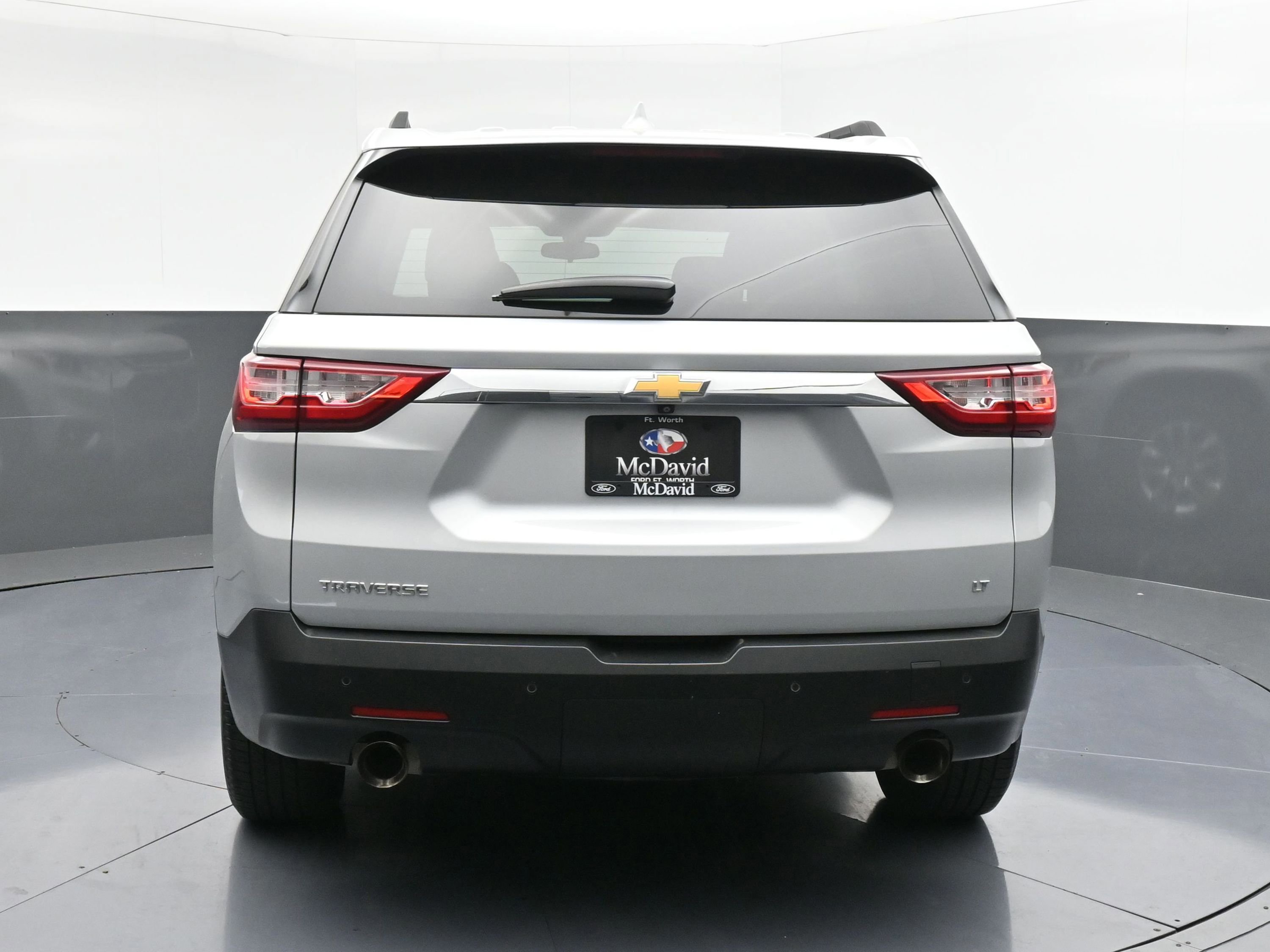 Used 2021 Chevrolet Traverse LT image 11