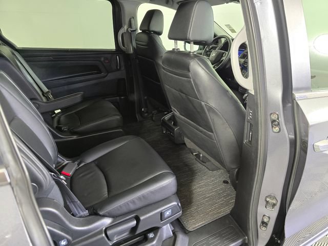Used 2023 Honda Odyssey Touring image 13