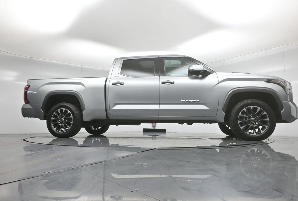 Used 2022 Toyota Tundra Limited image 9